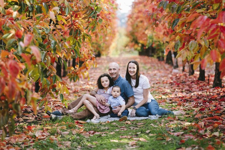 Raeburn Orchard Family Photography