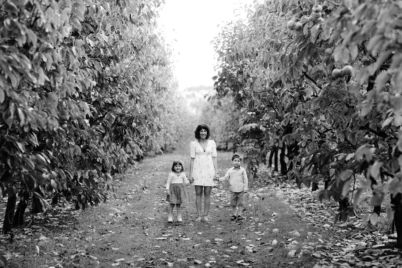 Raeburn Orchard Family Photographer