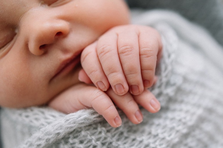 Karrinyup Posed Newborn Photographer